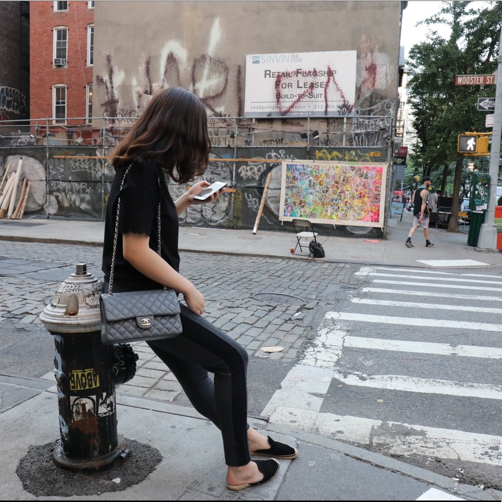 I’m just a fellow shopaholic!